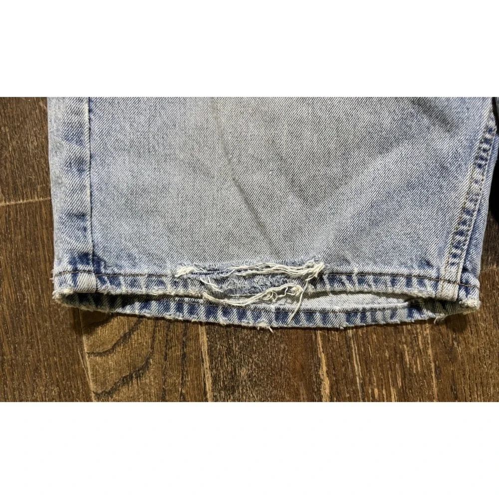 Levi's 550 Relaxed Fit Denim Shorts Mens 34 Light Wash Good Distressed Vintage